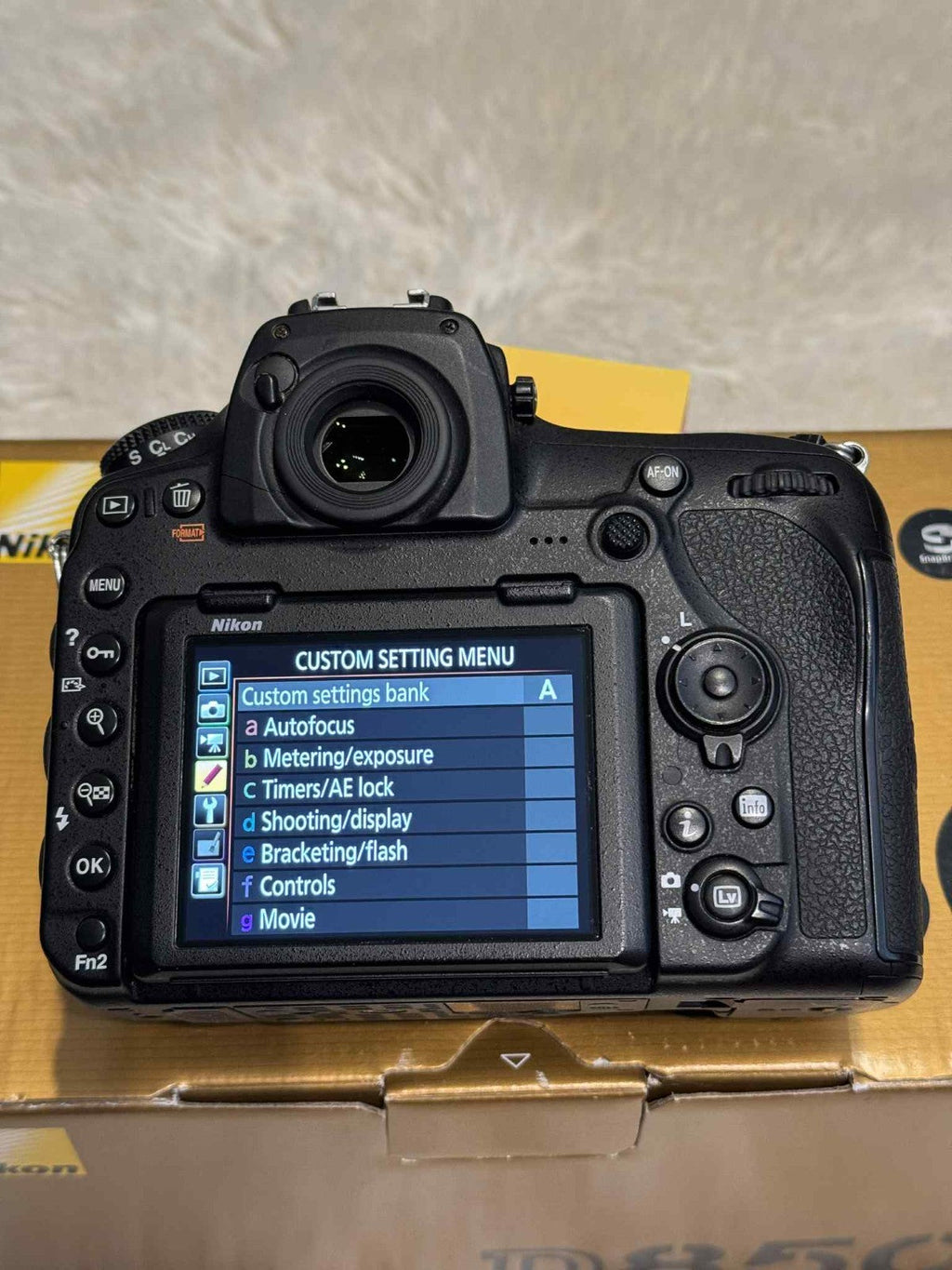 (MINT) Nikon D850 45.7MP Digital SLR Camera - Black (Body Only)