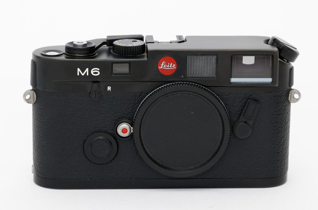 Leica M6 0.72 Black Chrome 35mm Film Rangefinder Camera Body With Box and Strap